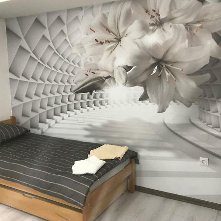 Apartman Lilium Apartment ซาราเยโว ภายนอก รูปภาพ