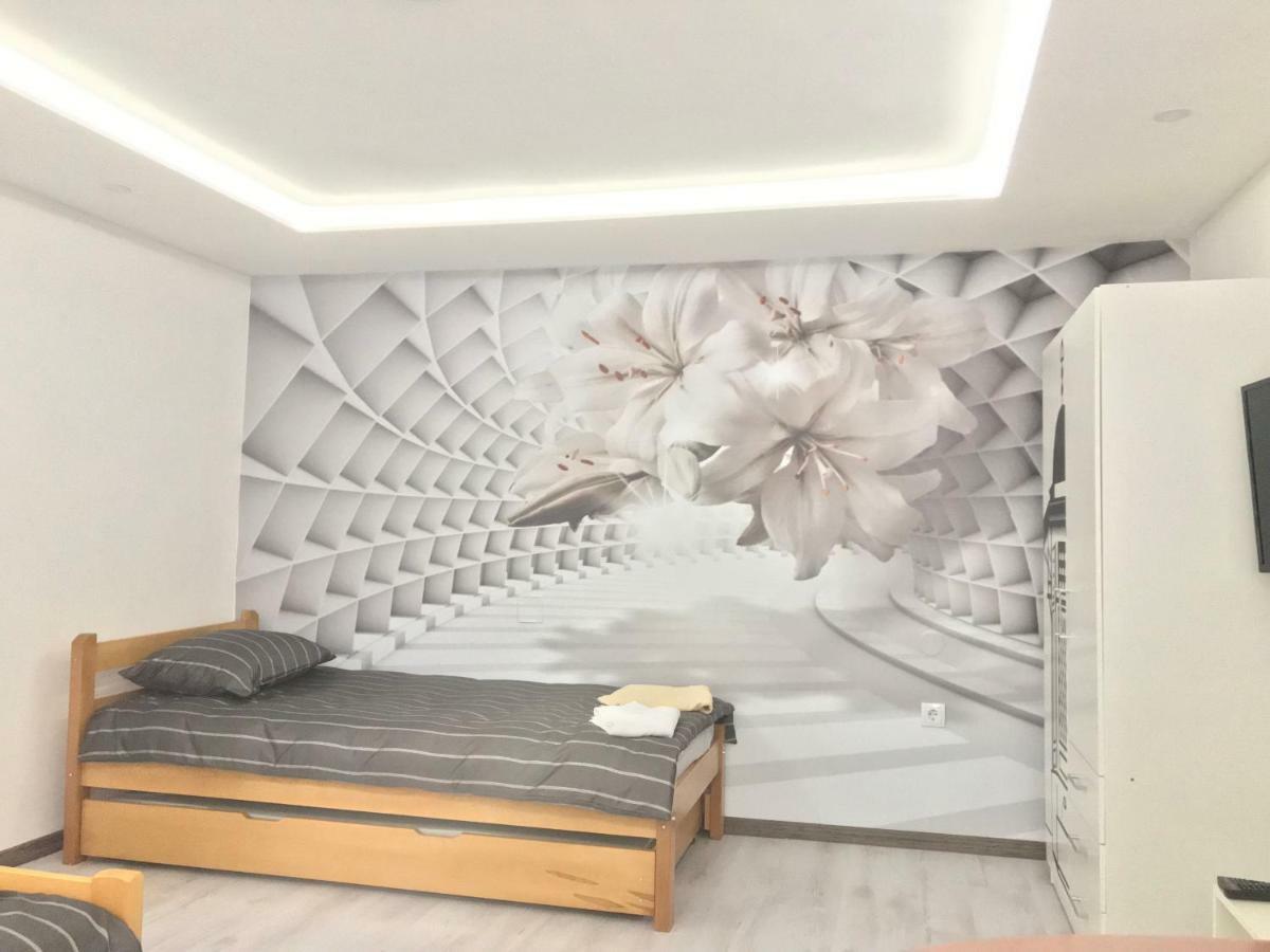 Apartman Lilium Apartment ซาราเยโว ภายนอก รูปภาพ